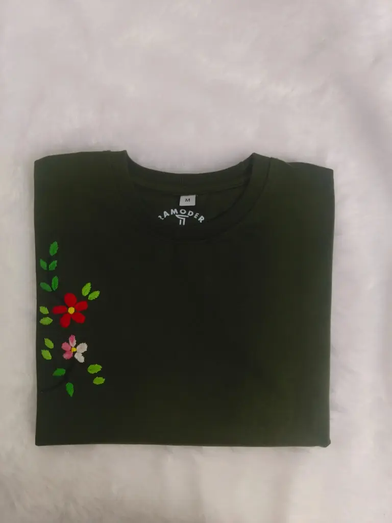 Botanical Trail T-shirt